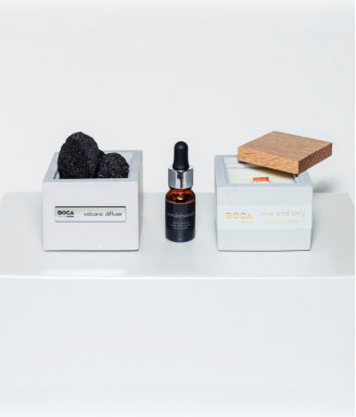 AROMA SET: Cвеча ONE AND ONLY + Диффузор с вулканическими камнями SANDALWOOD